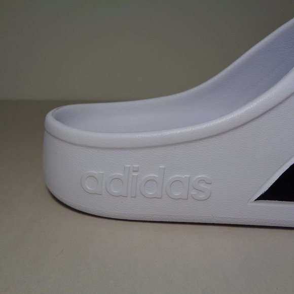 Adidas Size 11 M ADILETTE White Black Clogs Slides Sandals New Men\'s Shoes main image 10